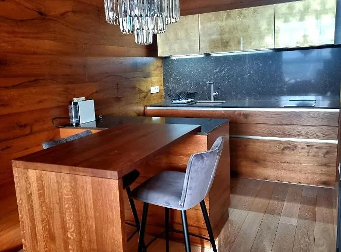 Majestic Golden View Apartament Bratislava