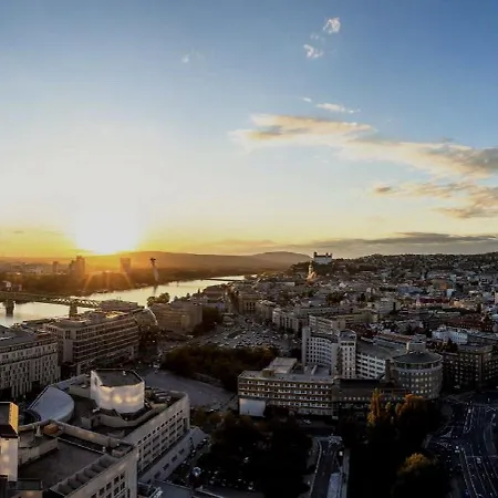 Daire Majestic Golden View *