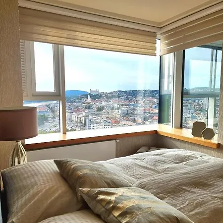 Majestic Golden View Apartmán Bratislava